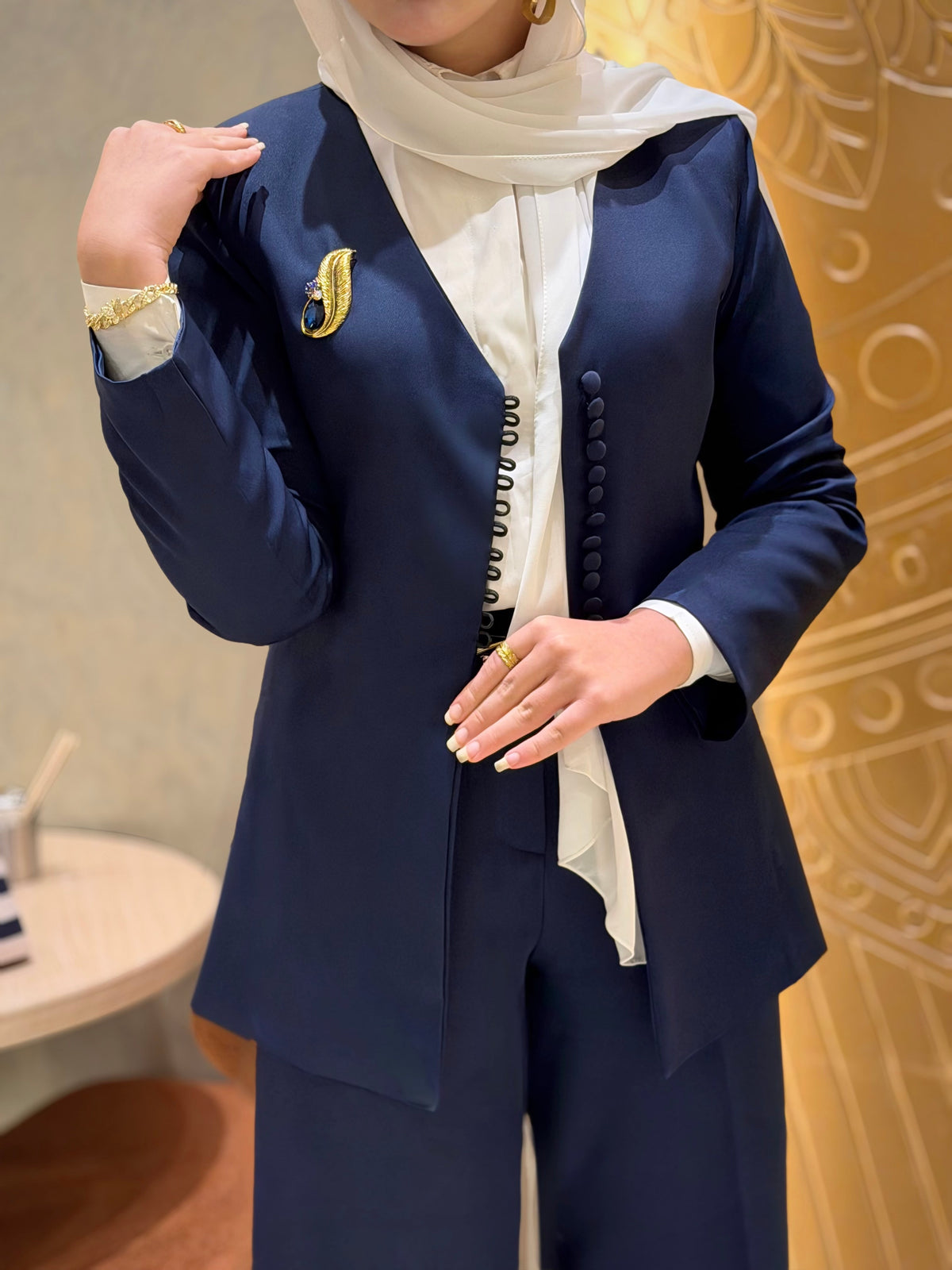 Livia Suit